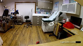 Strangers in the night minnie rose