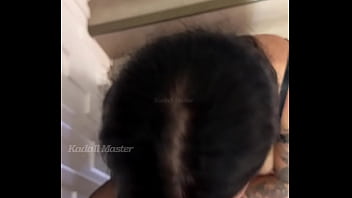 Novinha brasileira dando a bucetinha apertada na escada de casa ao som de funk