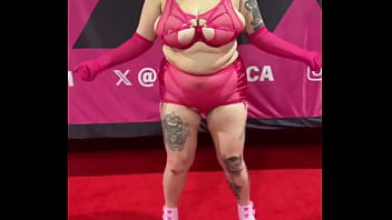 If any folks are still in town from exxxotica i’d love to collab hmu If any folks are still in town from exxxotica i’d love to collab hmu