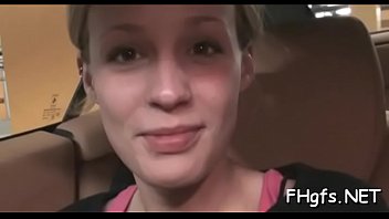 Prick enters fresh teen floozy 's juicy nana