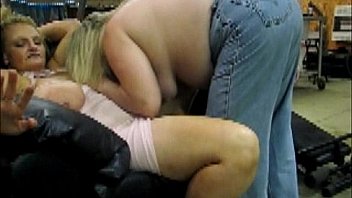 Wife and her friend amateur bbw big tits ç