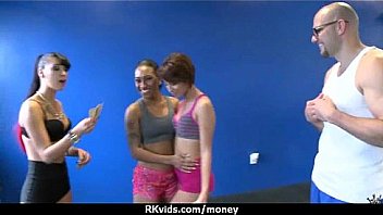 Stunning Euro Teen Gets Talked In To Giving A Blowjob For Cash 5 thumbnail