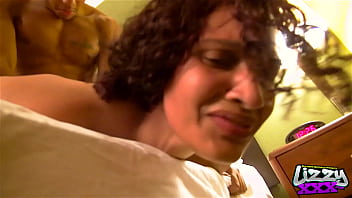 Lizzy bang after 2 trailer