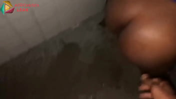 Ebony step sis can’t hold it explosive shower squirting scene