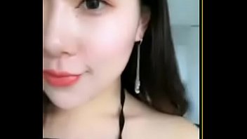 美女自慰自拍粉色鮑魚很想插