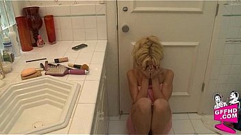 Sensual Lesbains 0028 thumbnail