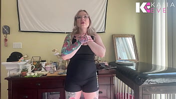 Strong tattooed pornstar muscle worship & manhandling