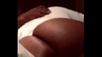 Watch how my ass jiggle