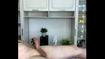 Video lesson of classic depilation of men's bikini