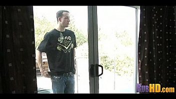 Sensual massage 0226