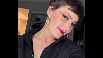 The curls i just can’t stop cutting them off ️what do you think i should do with my hair