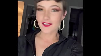 The curls i just can’t stop cutting them off ️what do you think i should do with my hair