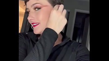 The curls i just can’t stop cutting them off ️what do you think i should do with my hair