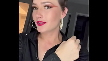 The curls i just can’t stop cutting them off ️what do you think i should do with my hair