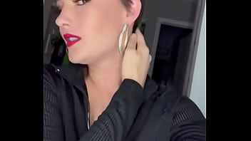 The curls i just can’t stop cutting them off ️what do you think i should do with my hair