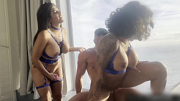 Venus afrodita and sheila ortega are being drilled by maximo