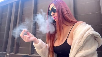 Italian stepmom artemisia love sexy smoker sesh outside