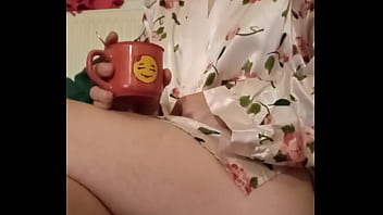 Bonjour mes coquins je vous offre le café et n'oubliez rdv ce soir