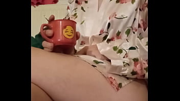 Bonjour mes coquins je vous offre le café et n'oubliez rdv ce soir