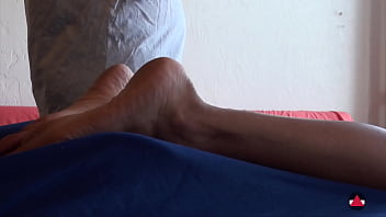 Some nice sexy feet for you to enjoy