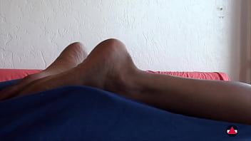 Some nice sexy feet for you to enjoy