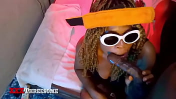 Xxx threesome i didn't know that my new roommate from the north can handle a cock like this