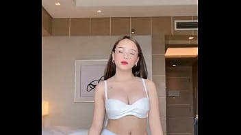 Petite sexy