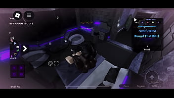 Girl gets fucked in roblox