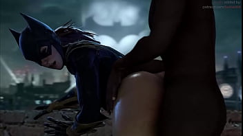 Batgirl posición perrito