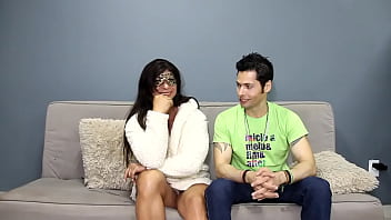 Mascarada faz teste com jowjow