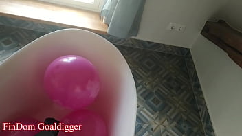 Highly arched feet in stockings