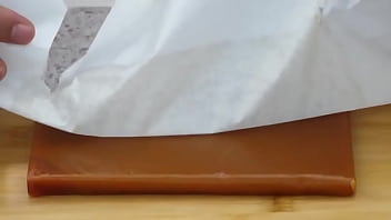 Metendo caramelo nessa safada