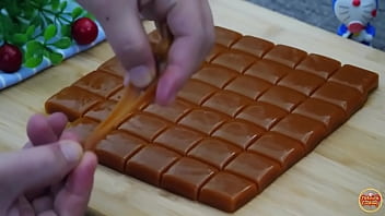 Metendo caramelo nessa safada