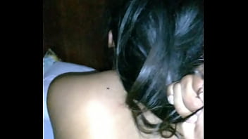 Novinha dando a buceta gostoso