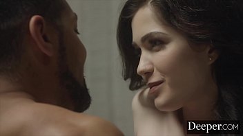 Deeper evelyn claire loves nothing more than waxplay & kinky sex