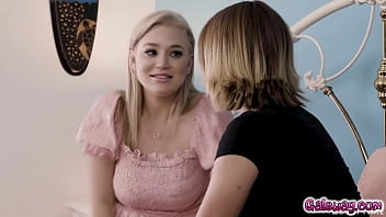 I can totally see why everyone love gabbie carter