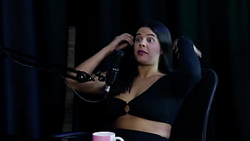 Foi convidada para ser esposa prefere morar sozinha a família sempre aceitou e o fetiche val mineirinha sheer red