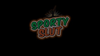 Amazing big jiggly butt small waist puffy cameltoe babe in tight leggings