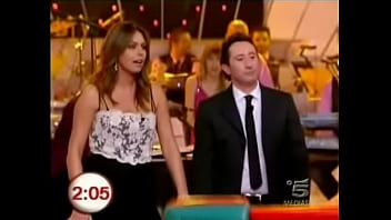 Another hot lady takes part in the indoor surfing game on buono domenica which inevitibly leads to upskirts and downblouse moments Another hot lady takes part in the indoor surfing game on buono domenica which inevitibly leads to upskirts and downblouse moments