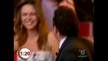 Another hot lady takes part in the indoor surfing game on buono domenica which inevitibly leads to upskirts and downblouse moments