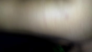 Novinha adora sentar em cima do meu pau