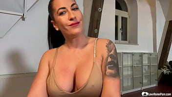 Milf with big boobs is teasing me