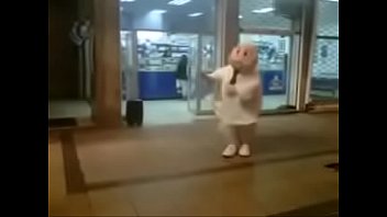 Blanca bailando sexy