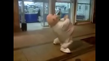 Blanca bailando sexy