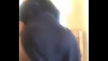 Big ass girl shaking