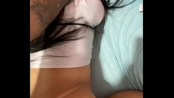 Cavala de marquinha gememdo gostoso tomando na buceta casaljota696