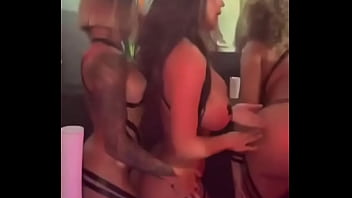 It’s perfect butt dance #juliagraff #pornstar #model #storyteller germainelovexxx playgirlbarbi bl