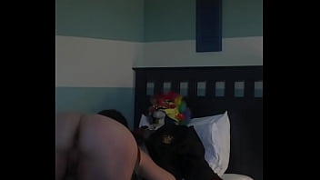 Vickiveronaxxx sucking gibby the clown dick so hard and well