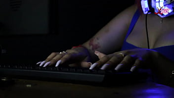 Very beautiful latina with big tits subtly demonstrates her talent and agility dexterity and sensuality