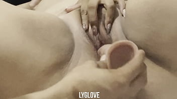 Mi novia me pidiã3 que le metiera el dildo por quã quiere una mãs grande 100êsero